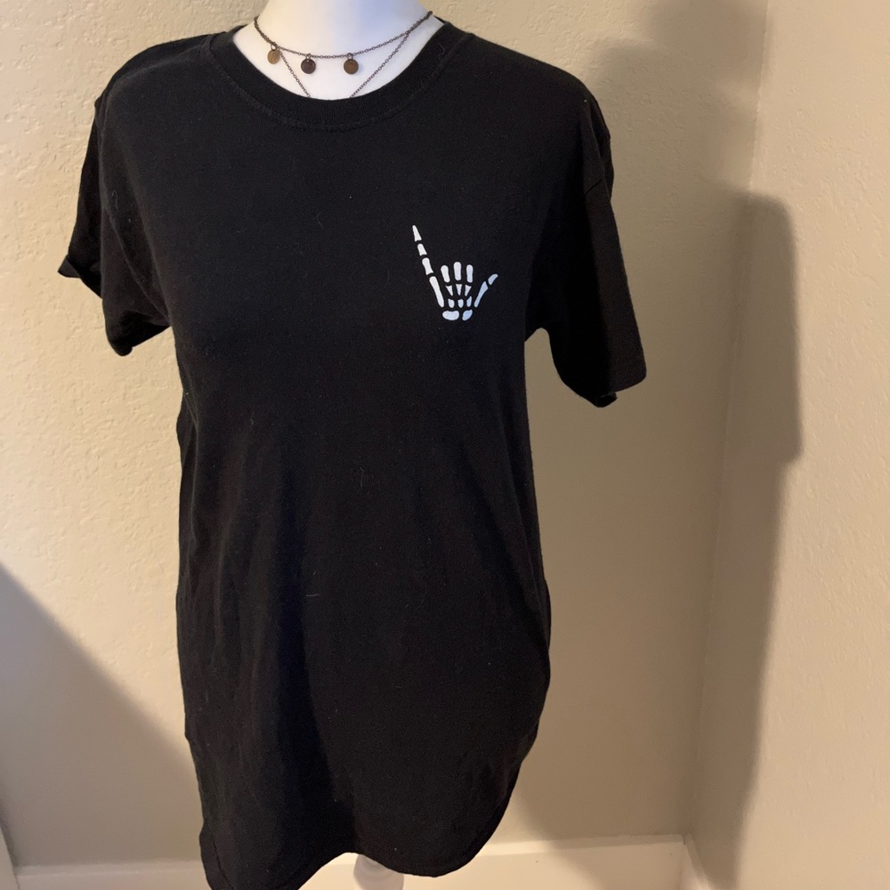 Skeleton Surfer Tee